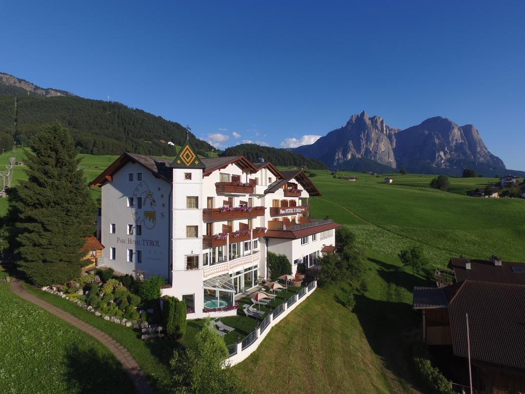 Parc Hotel Tyrol Castelrotto Eksteriør bilde